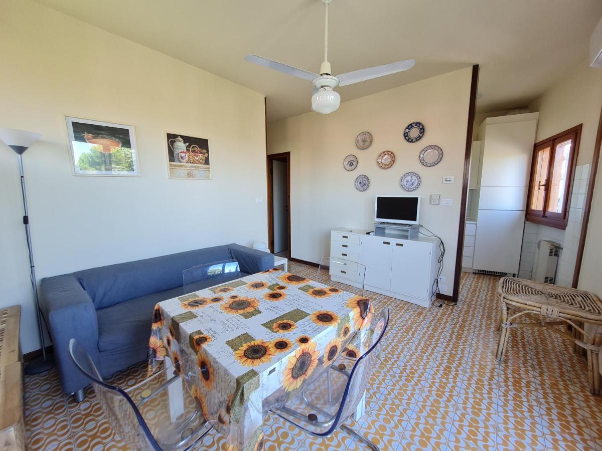 Easy Apartments Peschiera Peschiera del Garda Bagian luar foto