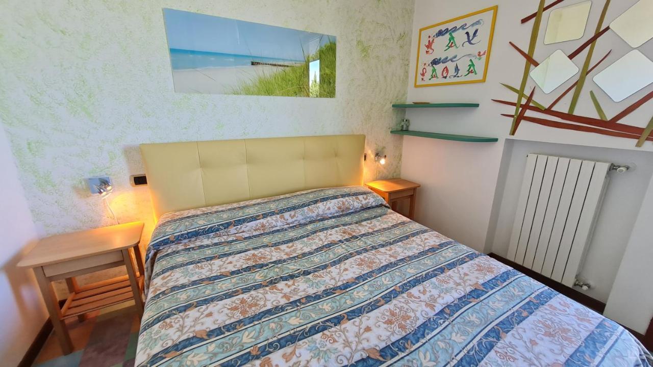 Easy Apartments Peschiera Peschiera del Garda Bagian luar foto