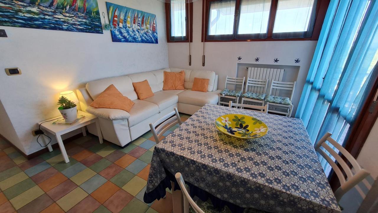 Easy Apartments Peschiera Peschiera del Garda Bagian luar foto
